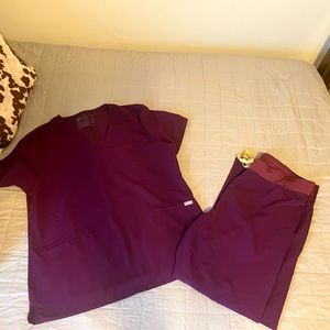 Figs Deep Purple Set-Size XL